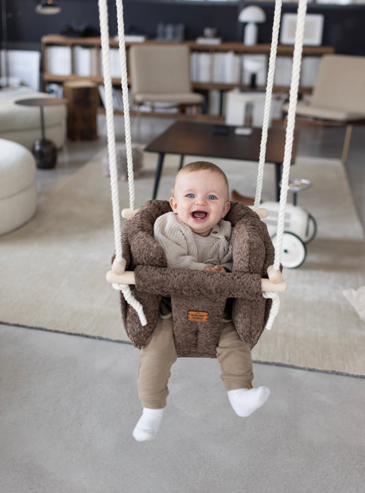 Premium Alpine Chalet Schaukel - Handgefertigte Schaukel