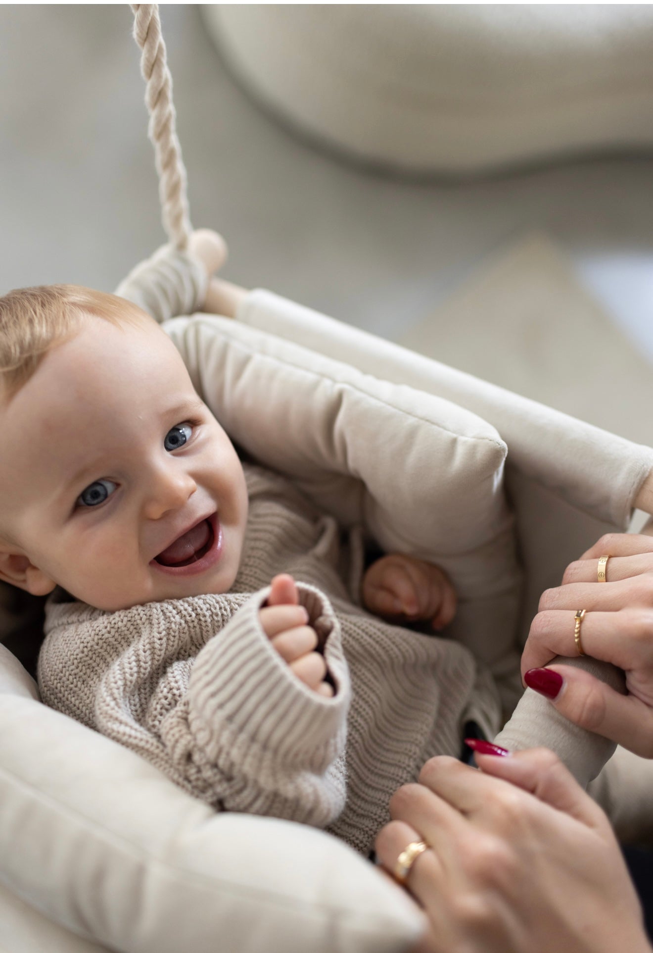 Premium Cappuccino White Schaukel - Handgefertigte Schaukel