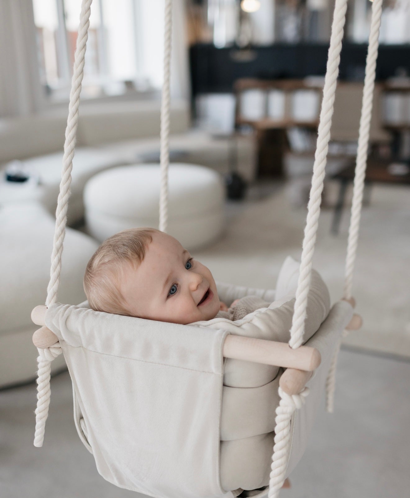 Premium Cappuccino White Schaukel - Handgefertigte Schaukel