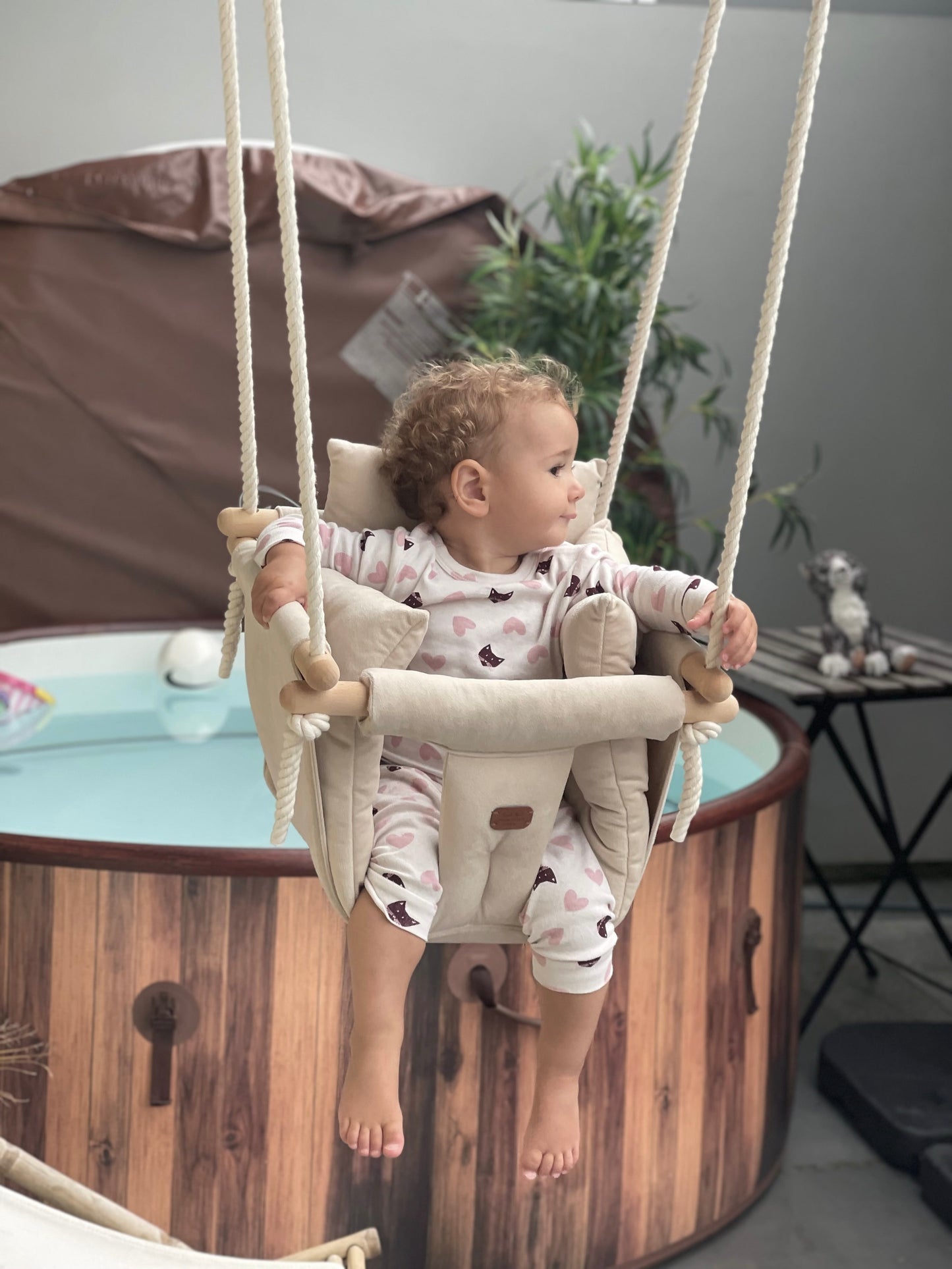 Premium Cappuccino White Schaukel - Handgefertigte Schaukel